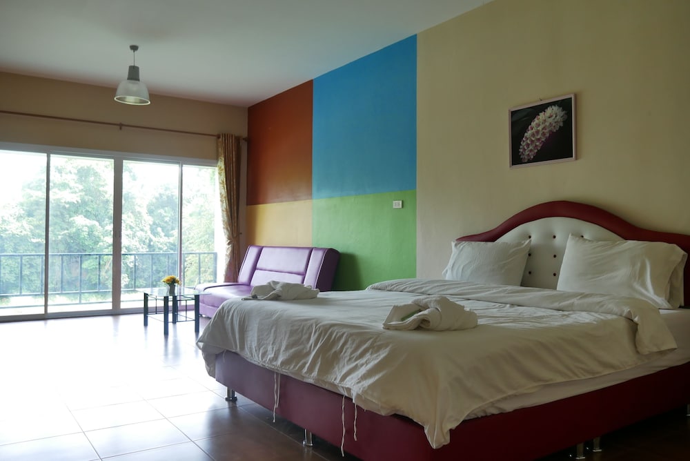 Aiyara Garden Resort 24/68