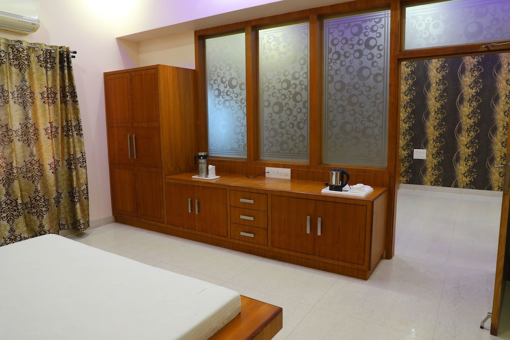 Hotel Panigrahan 5/27
