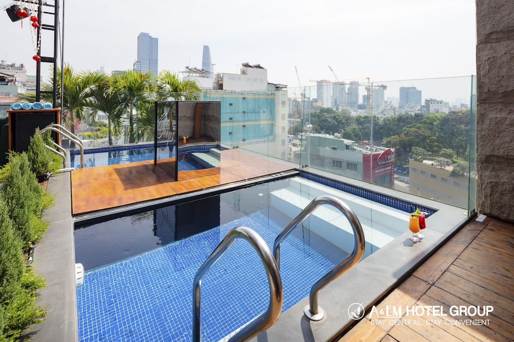 A&Em Art Hotel 42/66