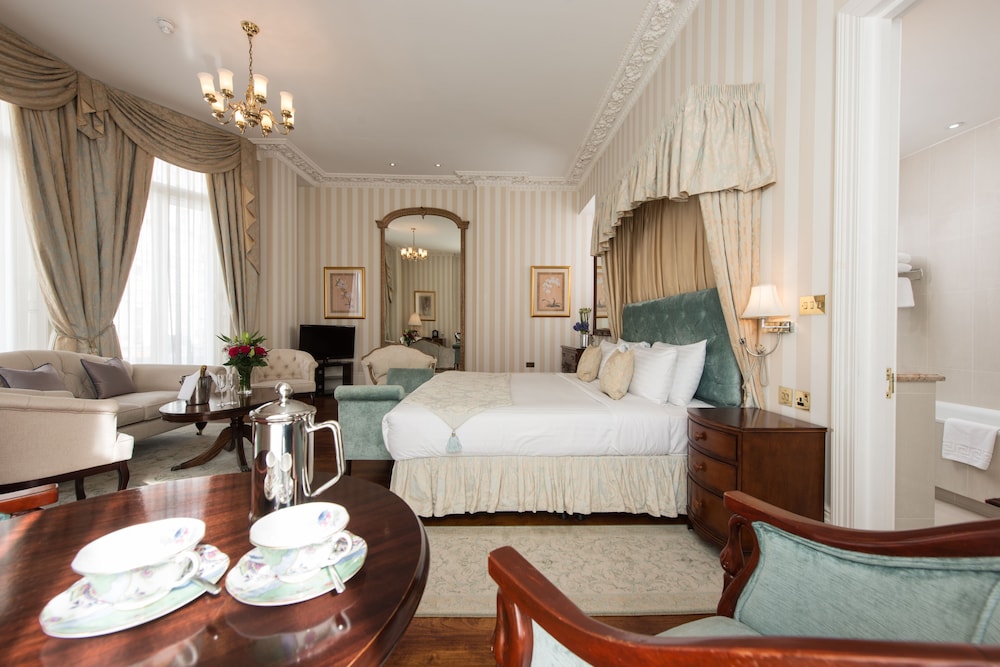 PARK INTERNATIONAL HOTEL 24/71