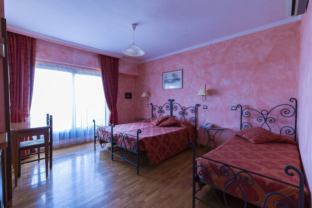 Hotel Internazionale 19/64
