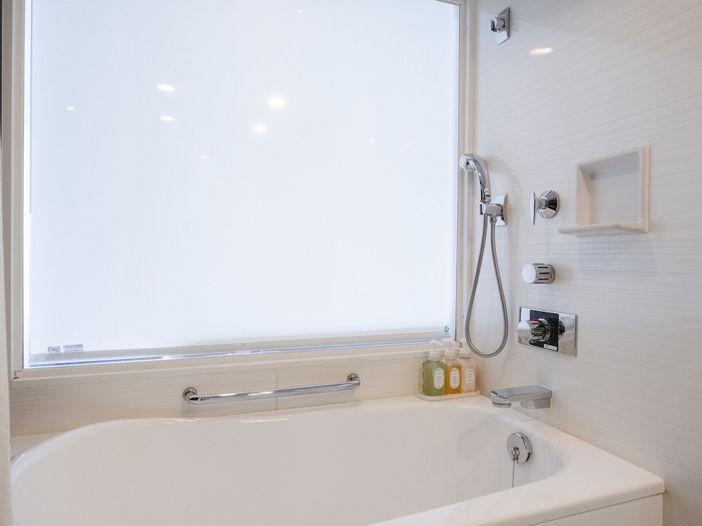 غرفة بريميوم بسرير كوين، KOKO HOTEL Shinjuku Yotsuya 9/9