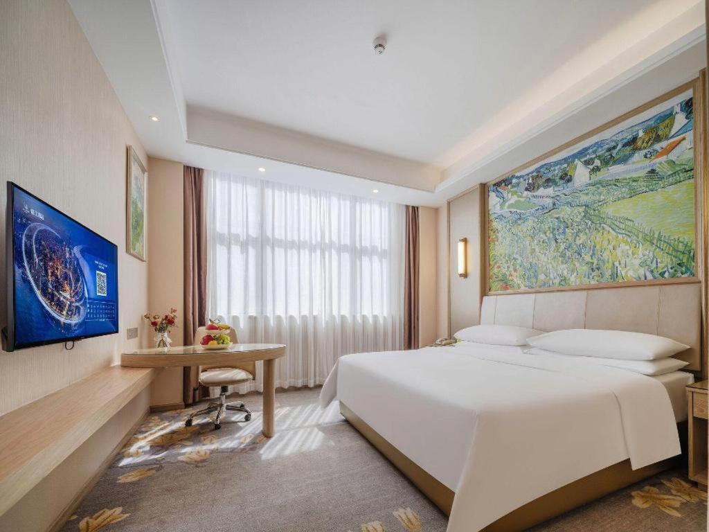 Vienna Hotel (Shenzhen Pingshan Longtian Small Town) 24/53