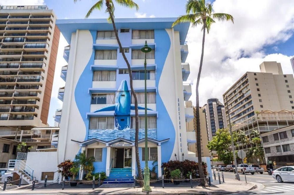 Holiday Surf Hotel 31/43