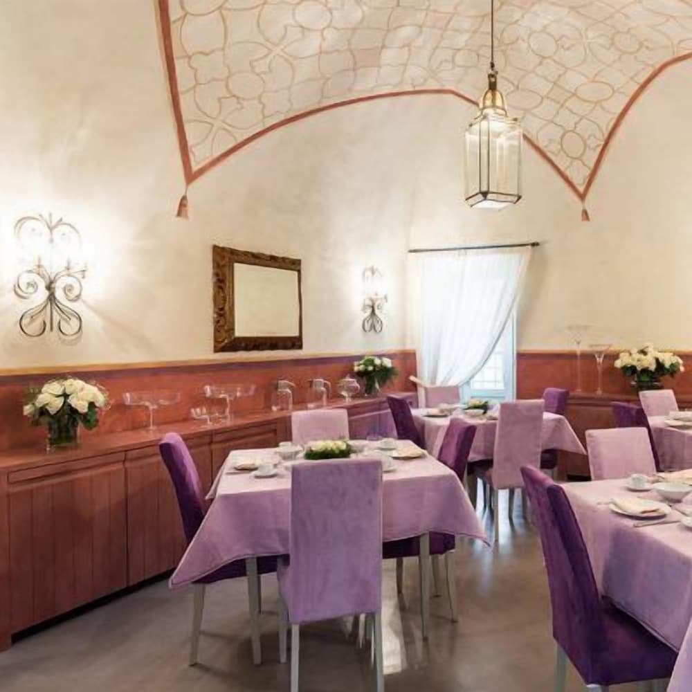 Castello Di Pontebosio Luxury Resort 36/50