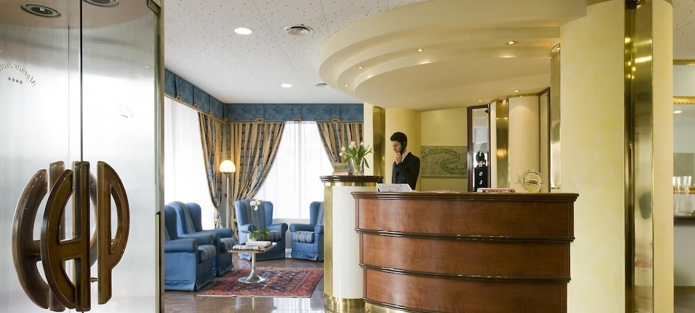 Hotel President 6/50