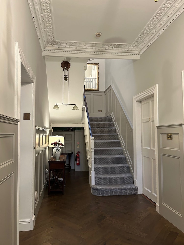 Belvedere Lodge - B&B 19/67