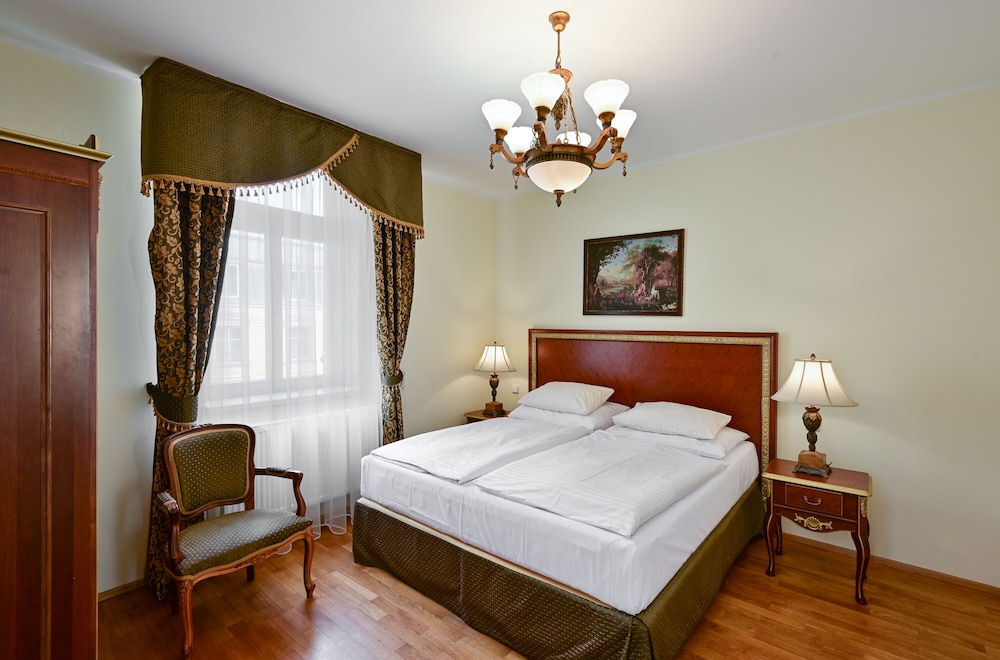 Hotel Residence Romanza 22/62