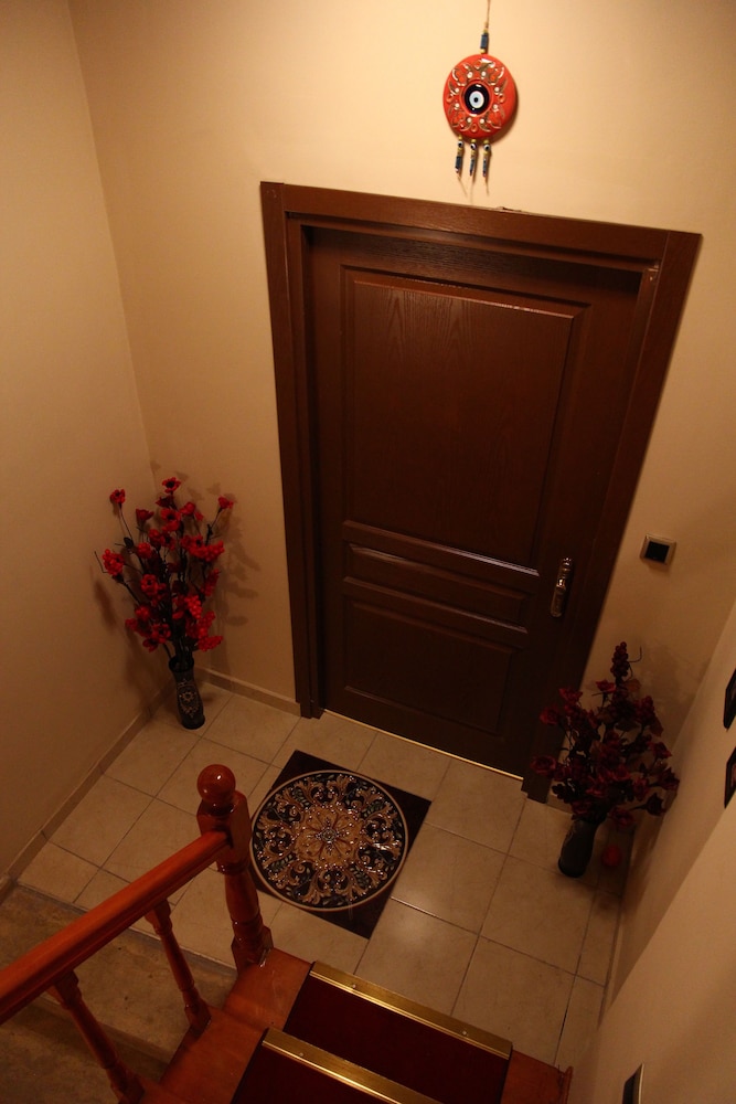 The Pashas House 6/44