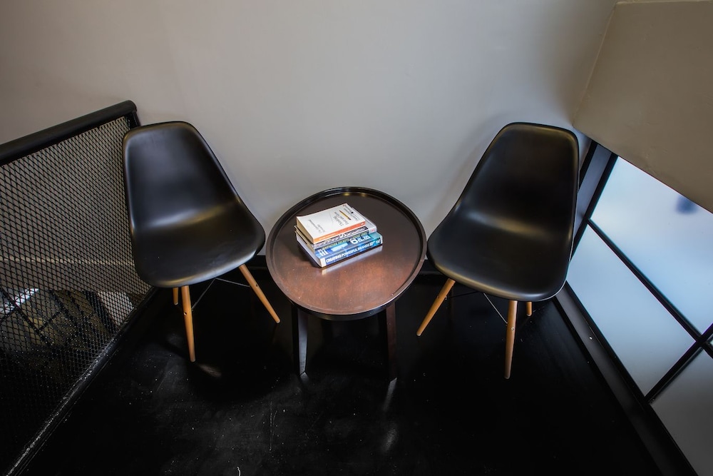 Jellybean the Blocks Hostel Sukhumvit 10 39/63