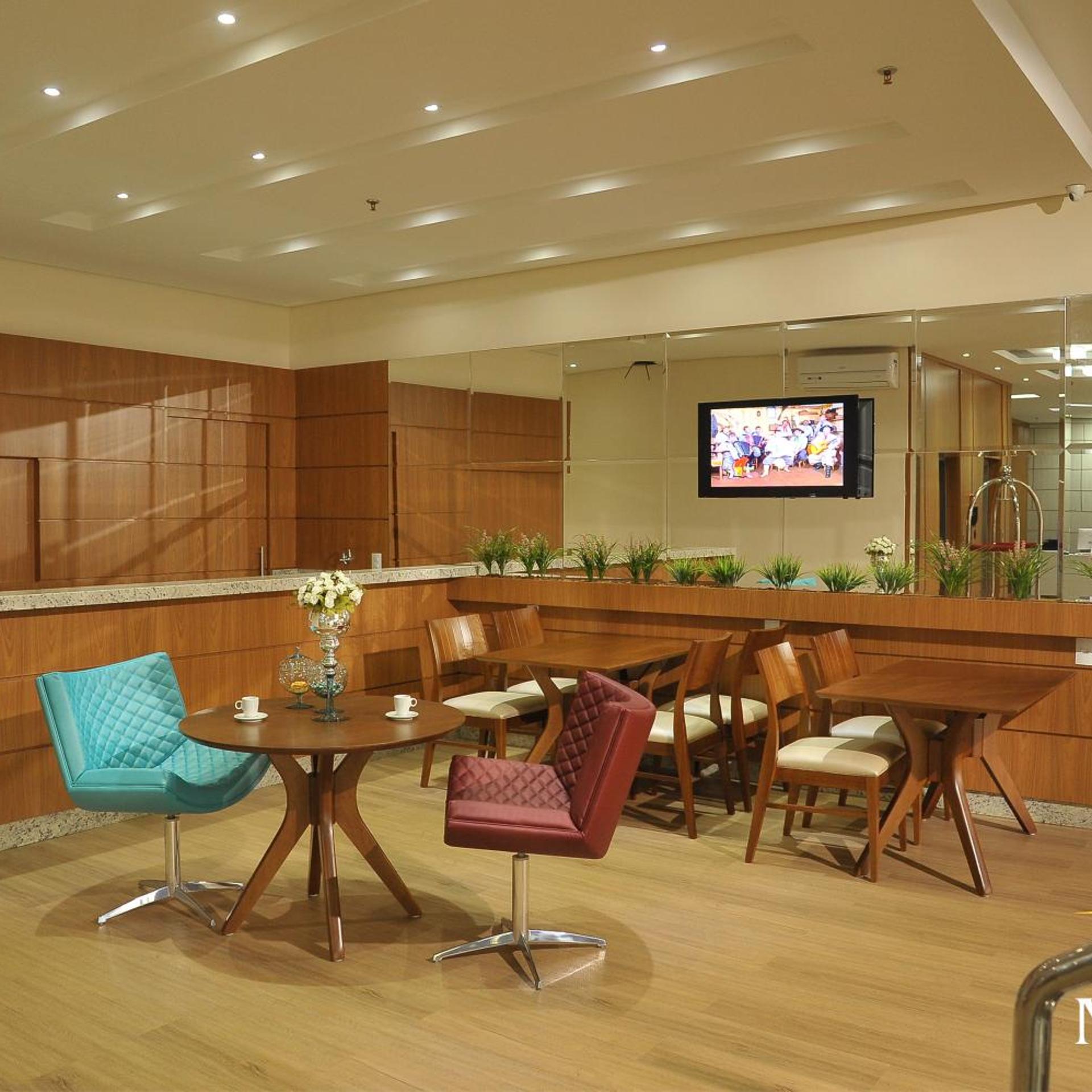 Maestro Premium Hotel 45/54