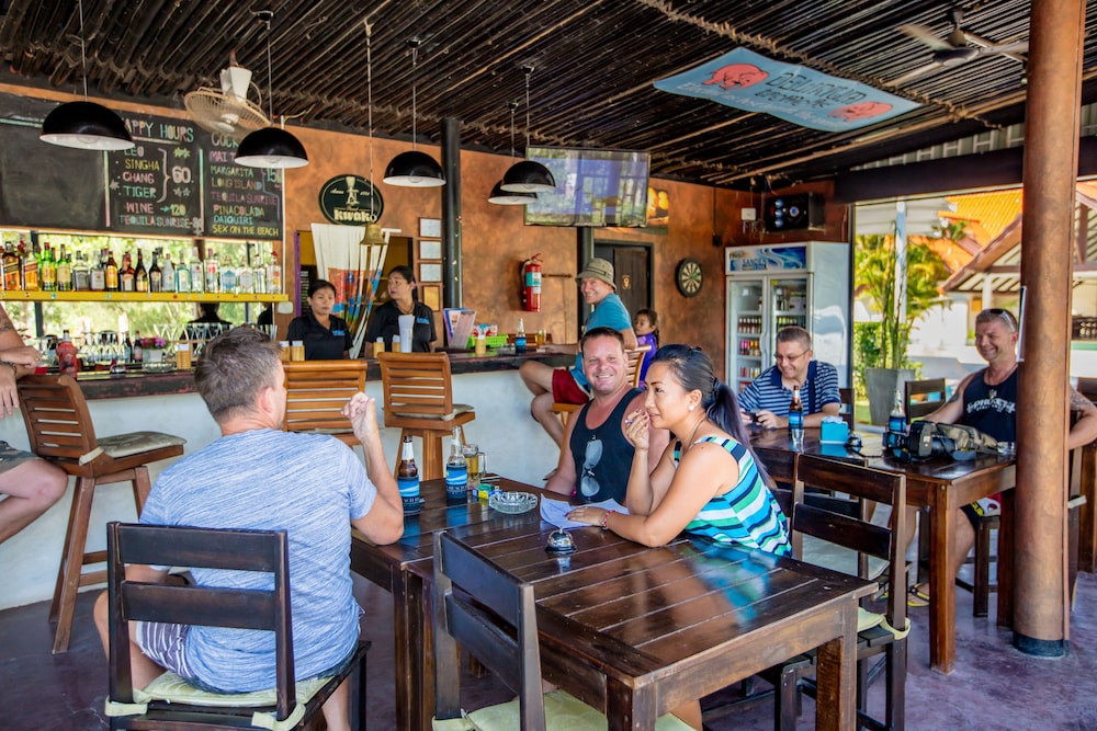 Naiharn Beach Resort 57/70