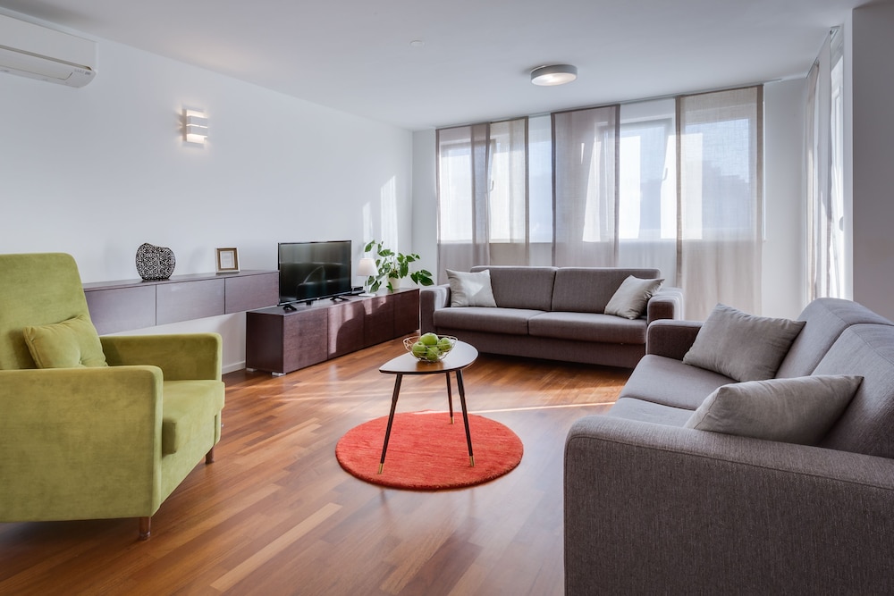 Bb Residence 50/73