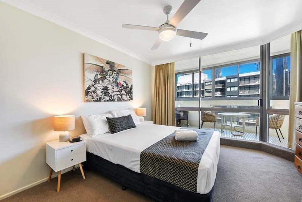 3 BEDROOMS, SUPERIOR, APARTMENT