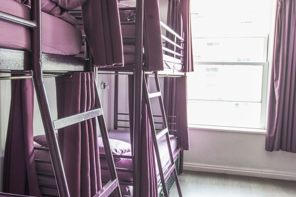 Safestay London Elephant Castle Hostel 24/27