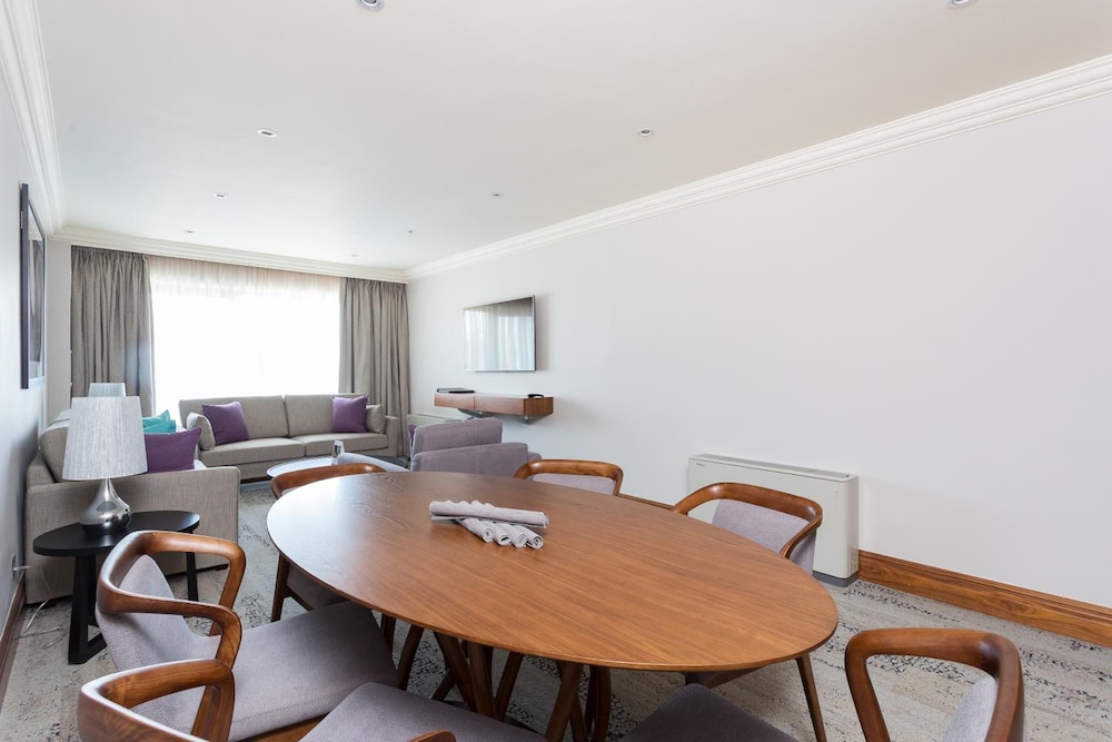 Sanctum International Serviced Apartment Maida Vale 63/72