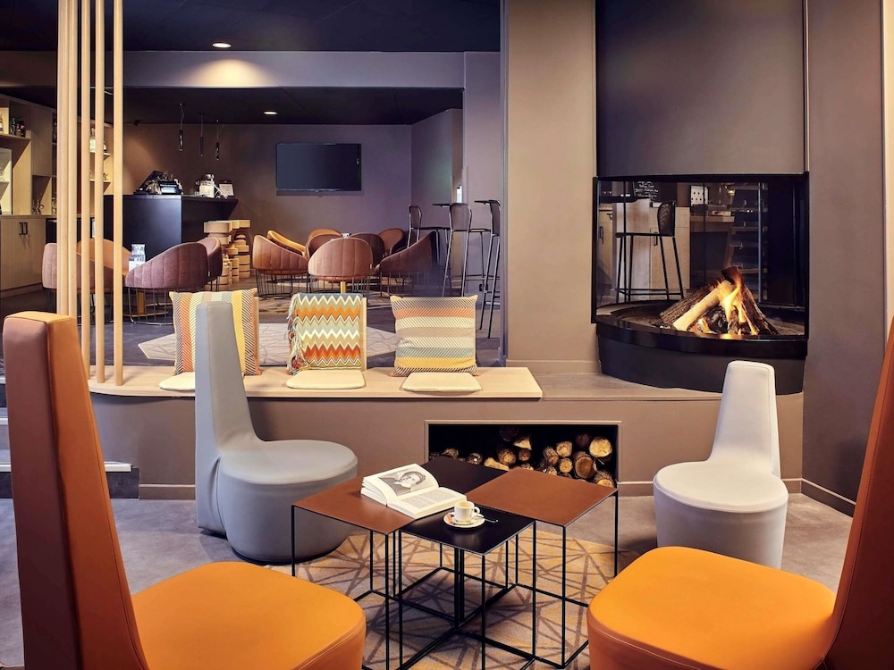 Mercure Paris Sud Les Ulis Courtaboeuf 54/68