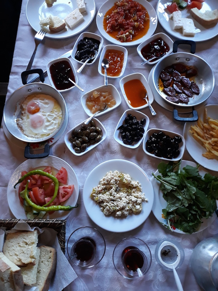 Doga Pansiyon 24/36