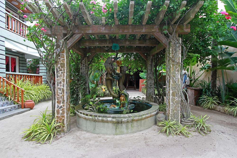 Nigi Nigi Too Beach Resort 54/61