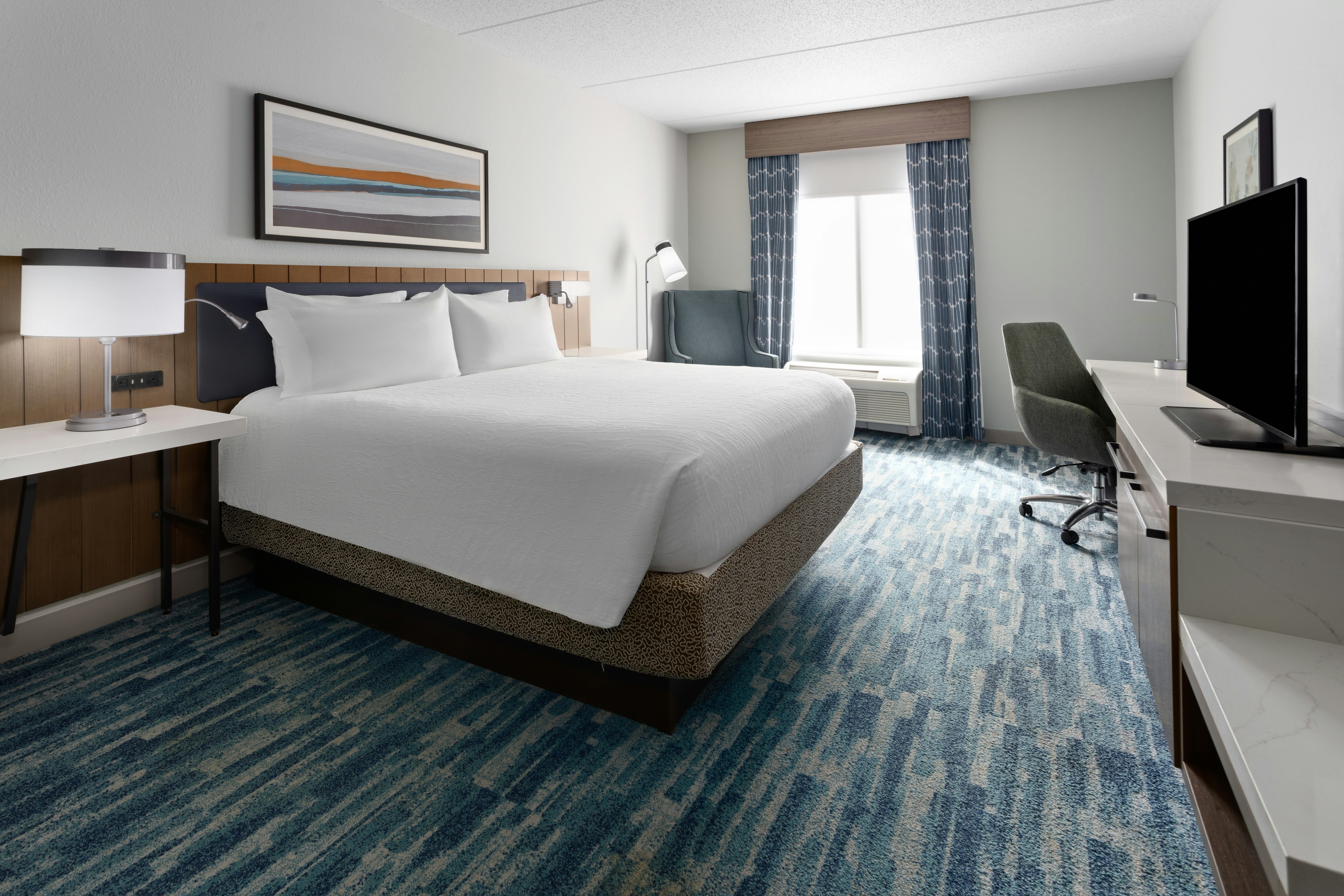 ROOM, KING BED