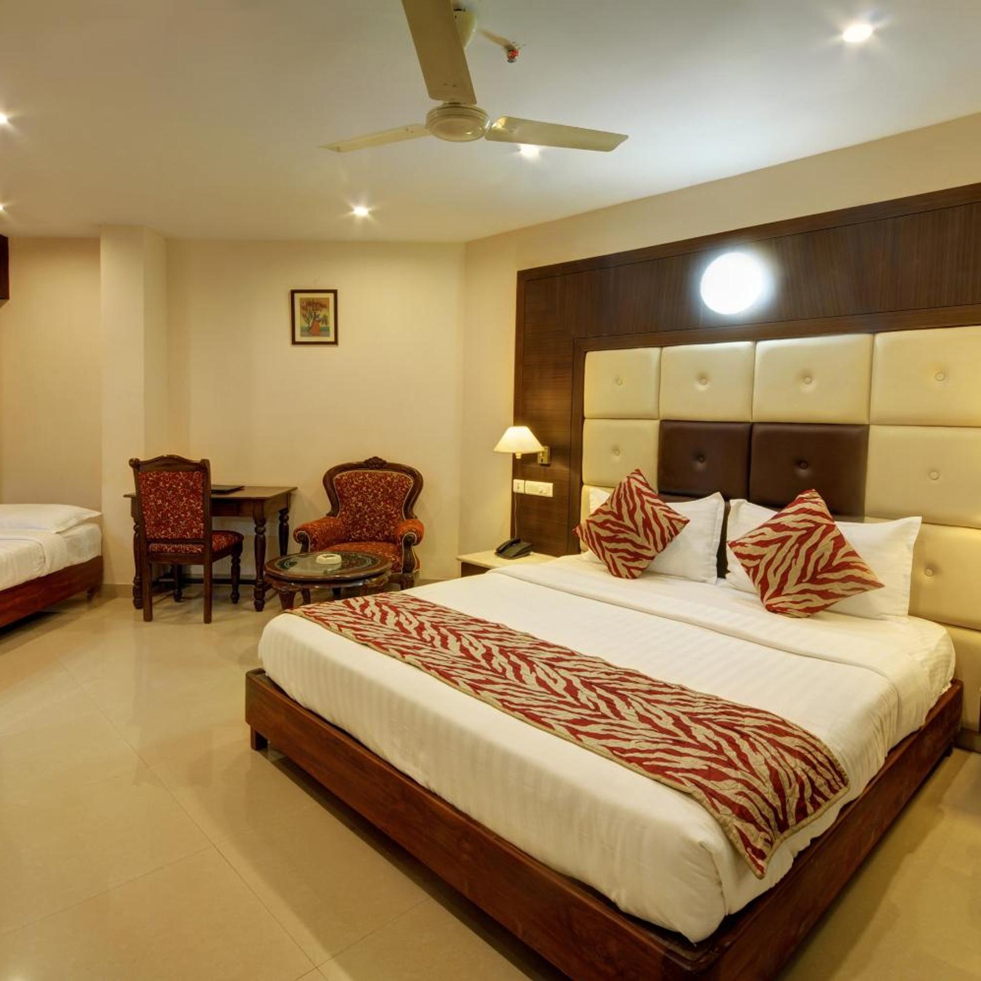 Oyo Premium Nayapalli Irc Village 13/72
