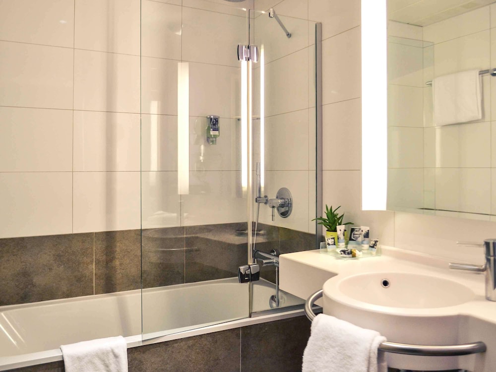 Mercure Carcassonne La Cite 50/50
