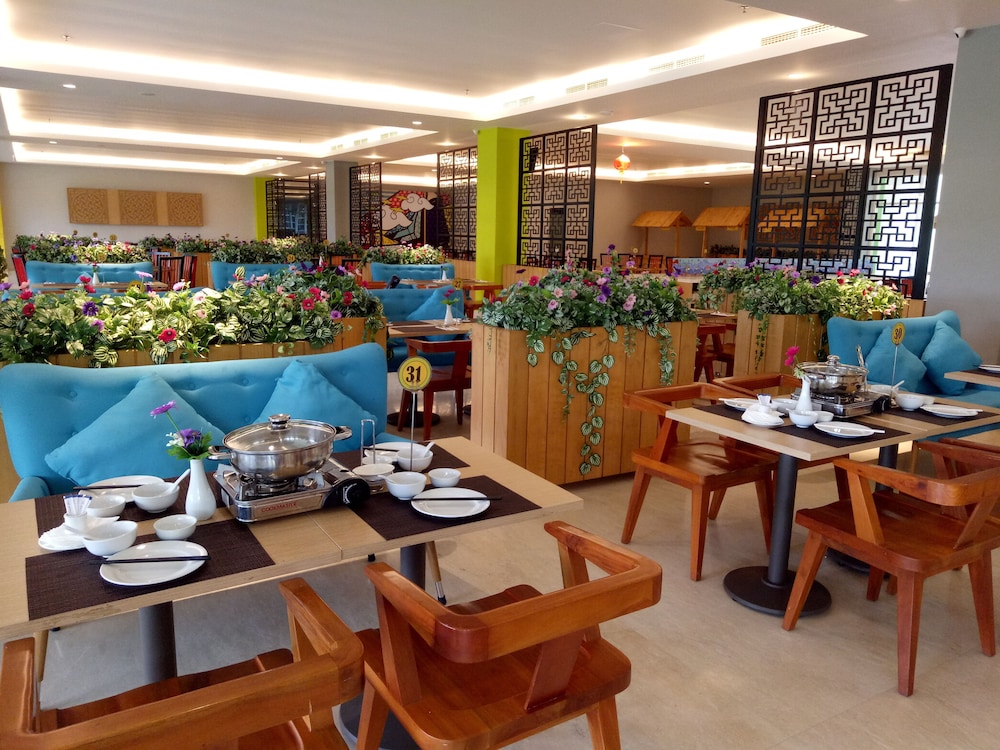 MaxOneHotels.com at Resort Makassar 40/57