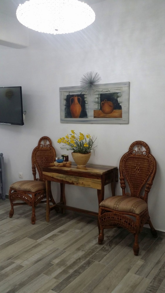 Elaiolithos Luxury Retreat Naxos 16/24
