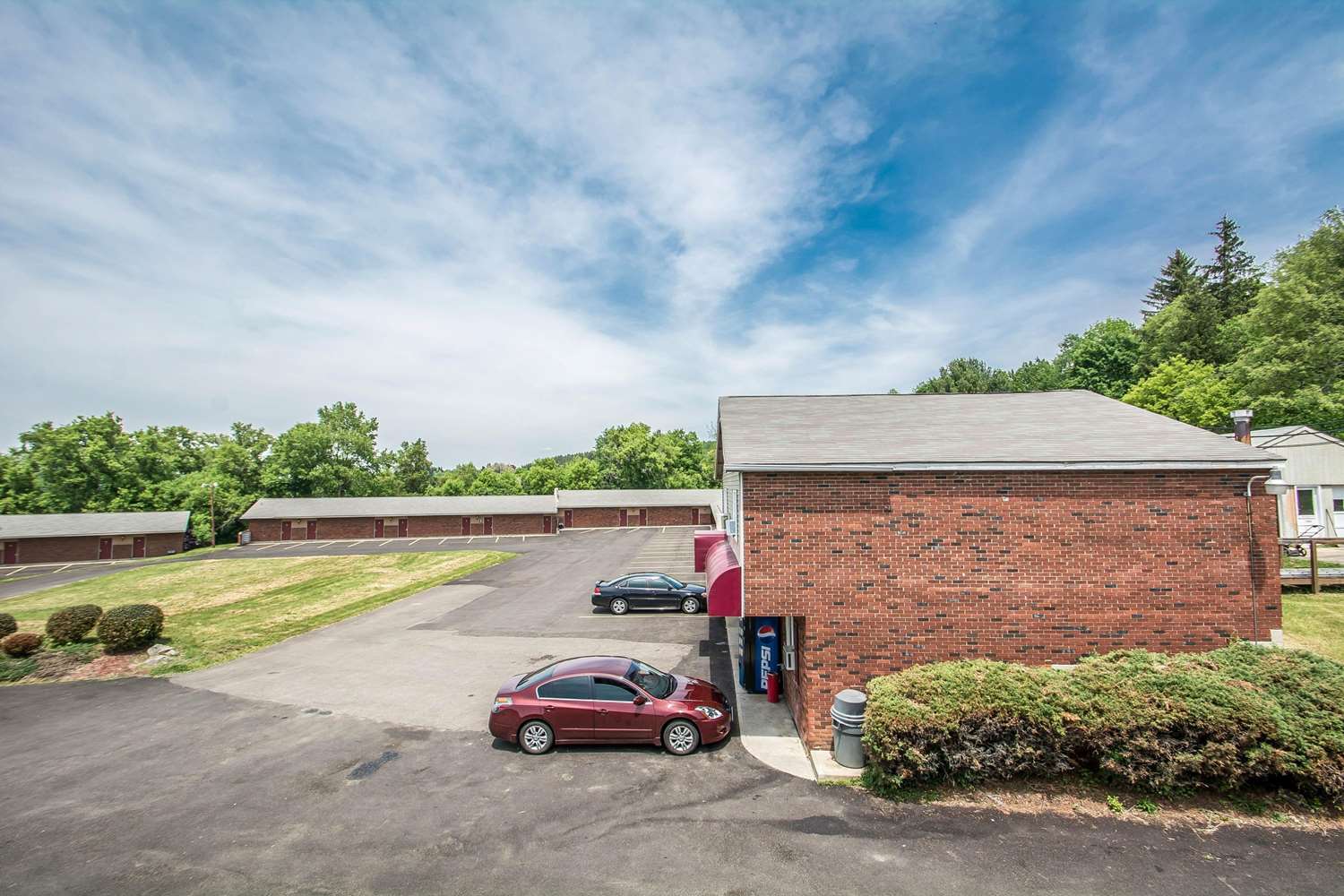 Econo Lodge Hornell 40/41
