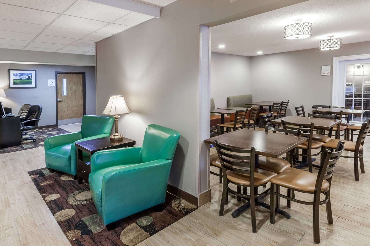 Baymont By Wyndham Gaylord 15/23