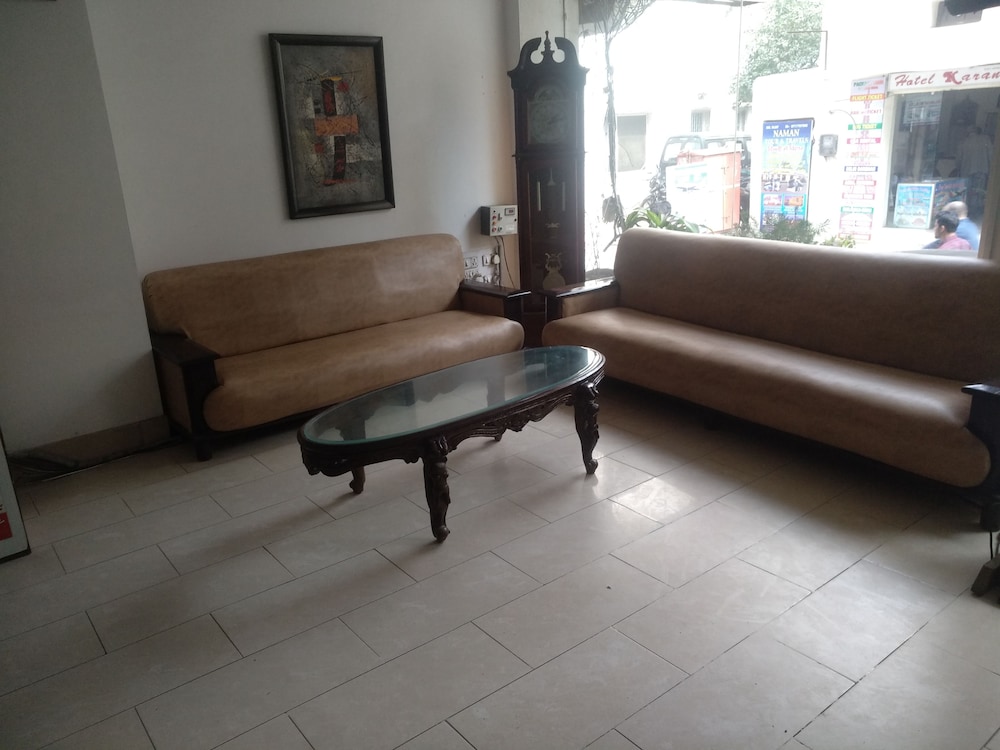 Hotel Indo Continental 18/20