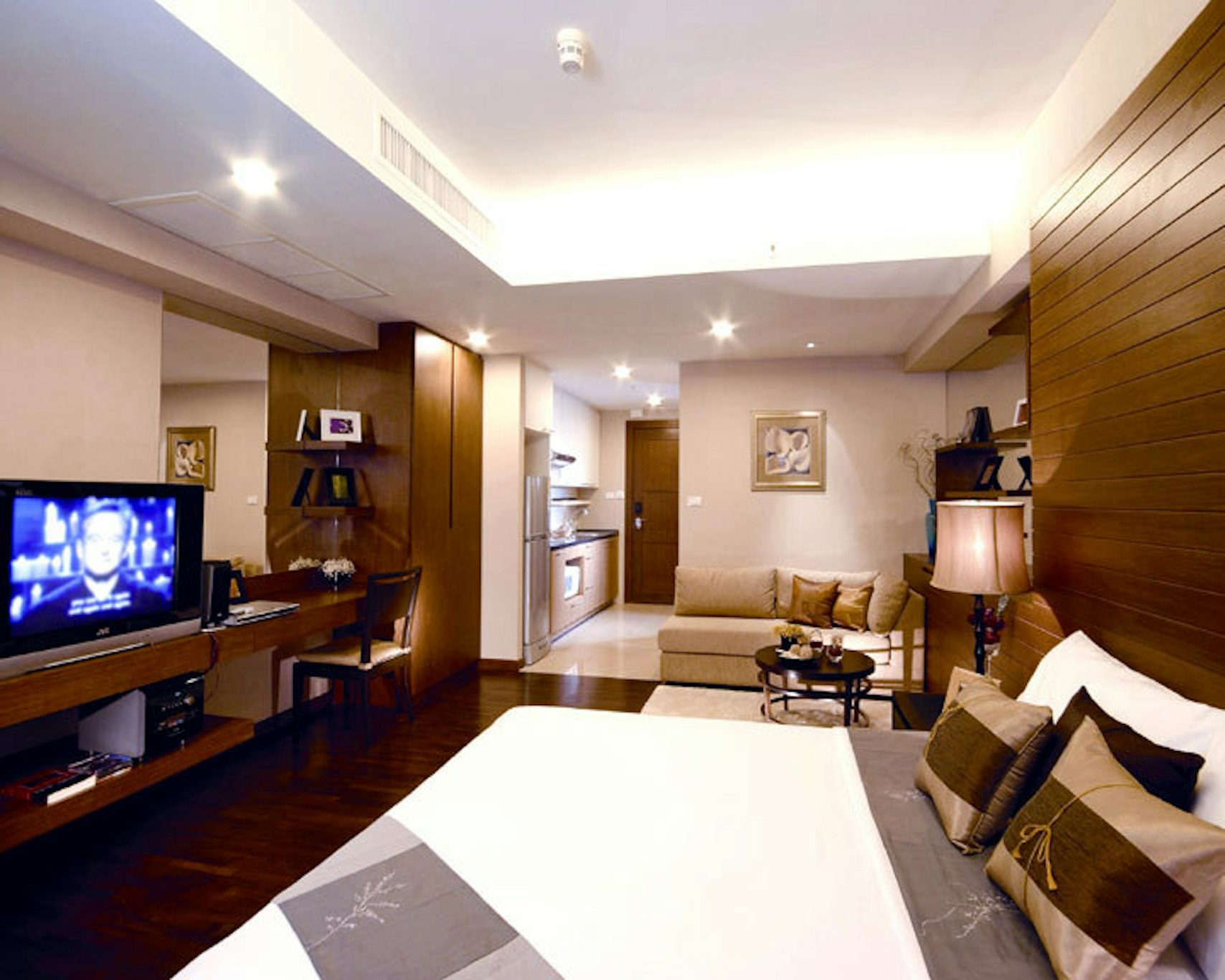 FuramaXclusive Sathorn 15/82