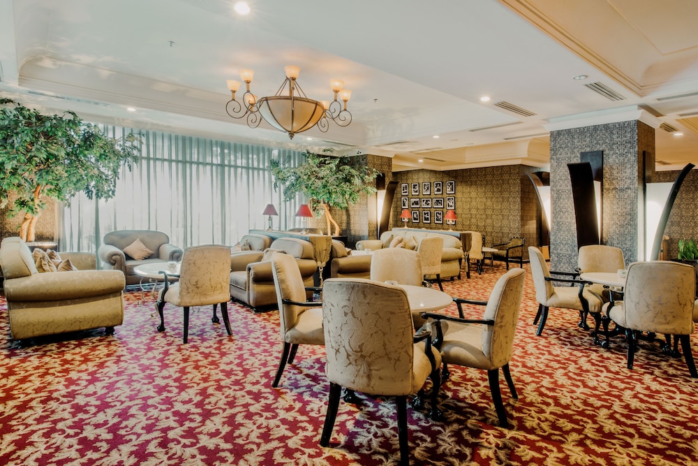 The Papandayan Hotel 38/60