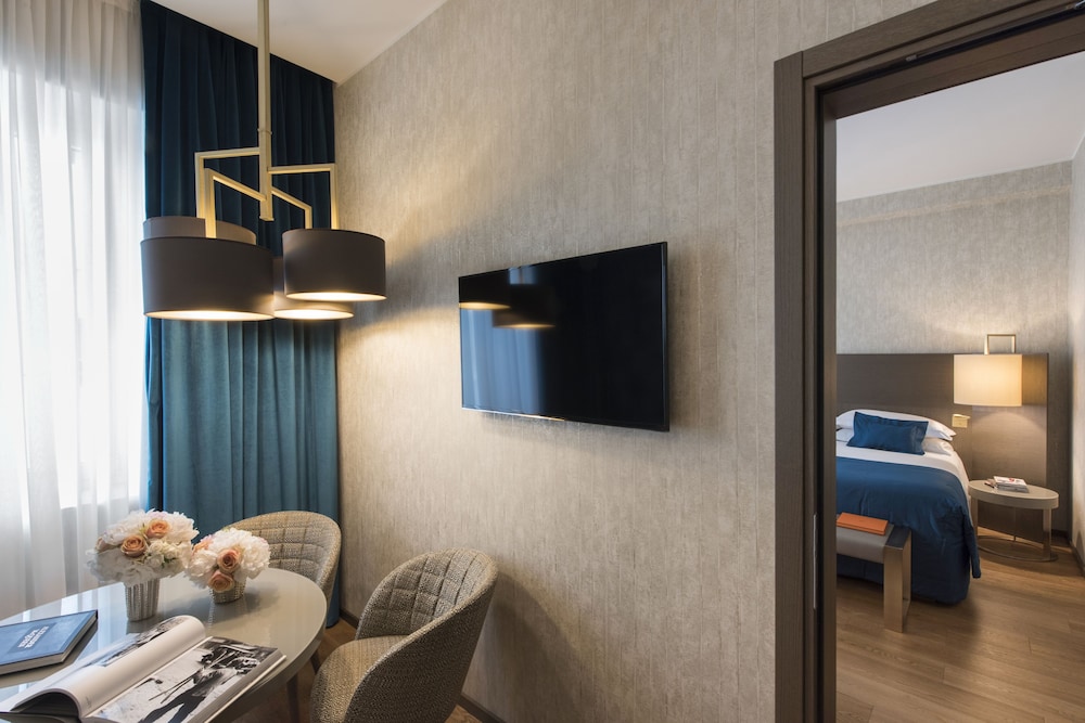 Rosa Grand Milano Starhotels Collezione 70/76