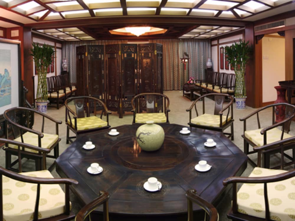 Baohua Harbour View Hotel 18/34