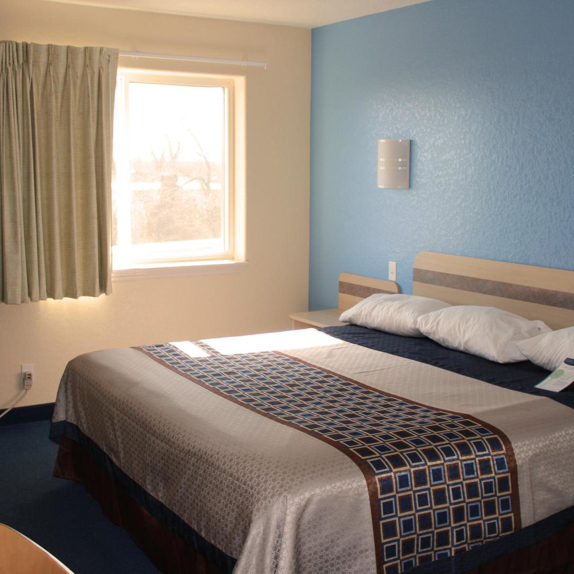 Wine Country Inn 13/26