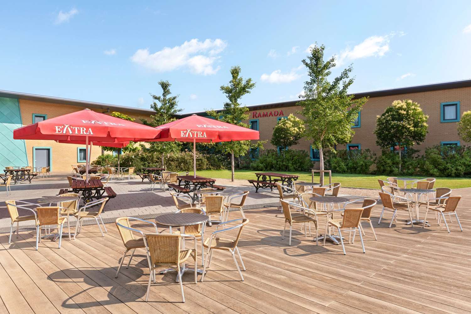 Ramada by Wyndham Cobham 34/47