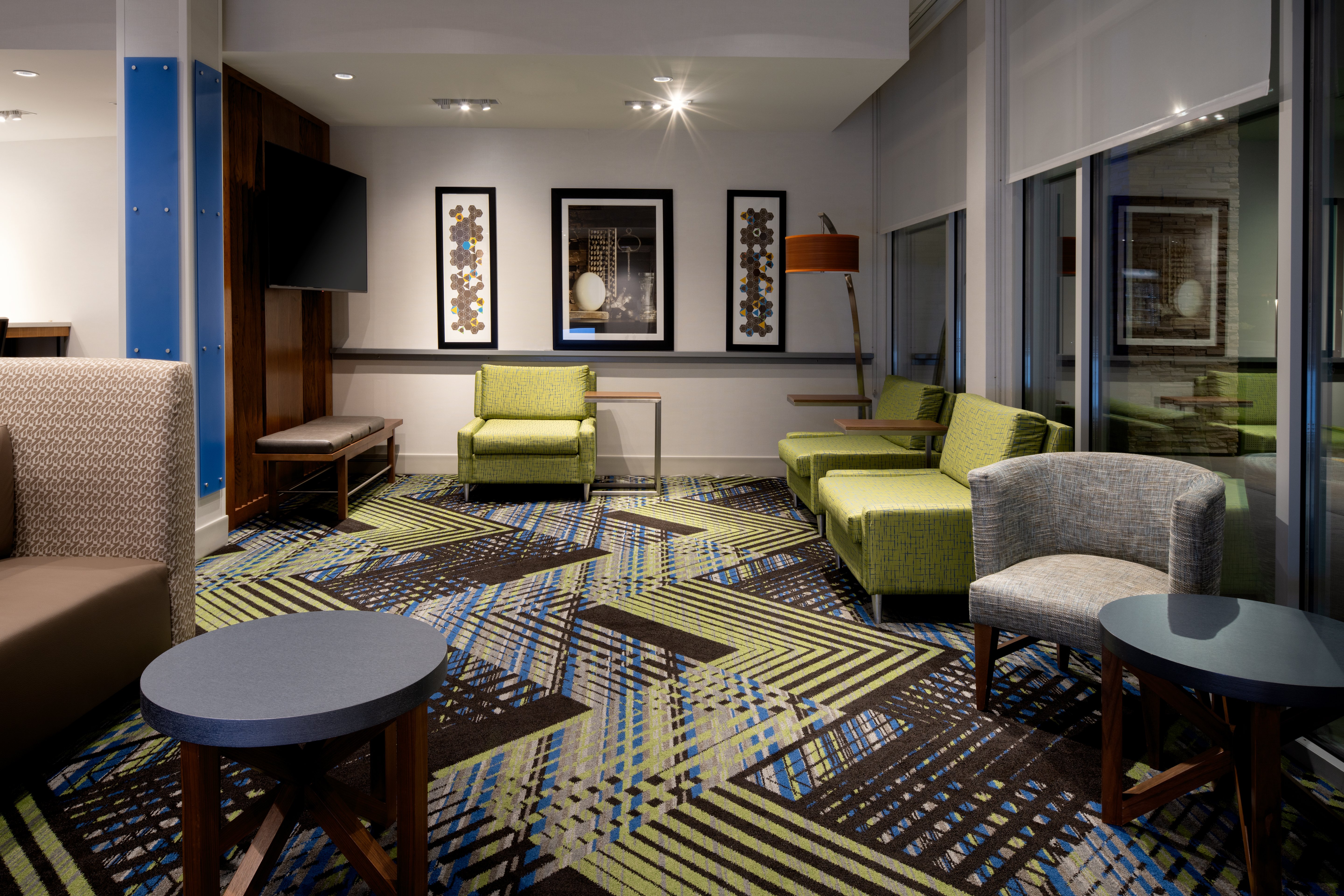 Holiday Inn Express & Suites - Bullhead City, an IHG Hote 31/51