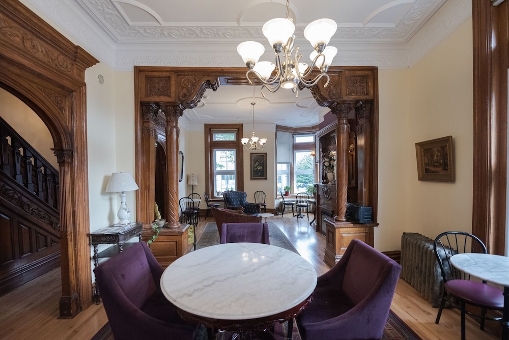 Manoir Sherbrooke 57/71