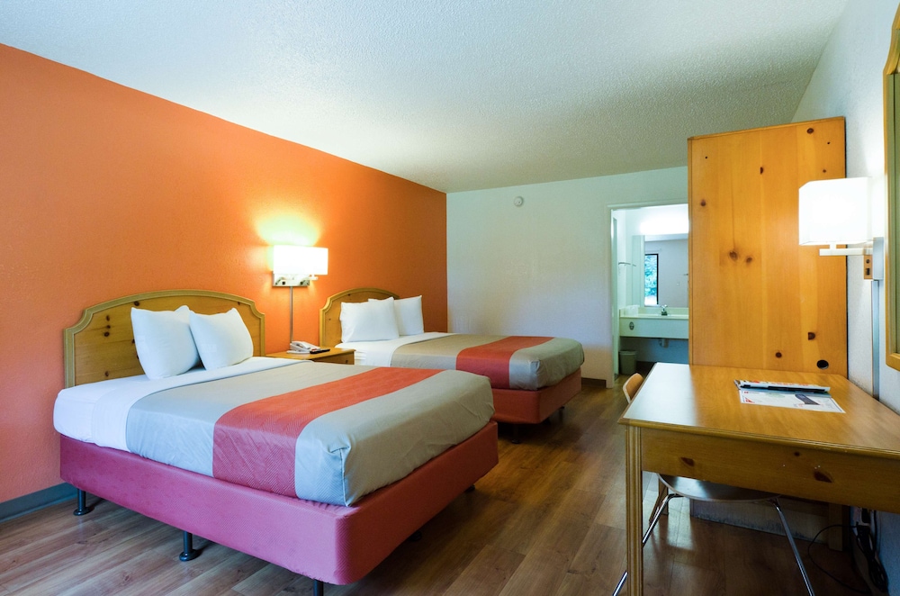 Motel6 Frederick, MD - Fort Detrick 27/47