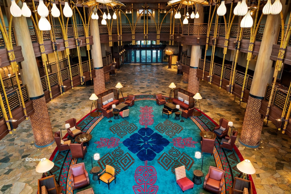 Disney Explorers Lodge 44/57