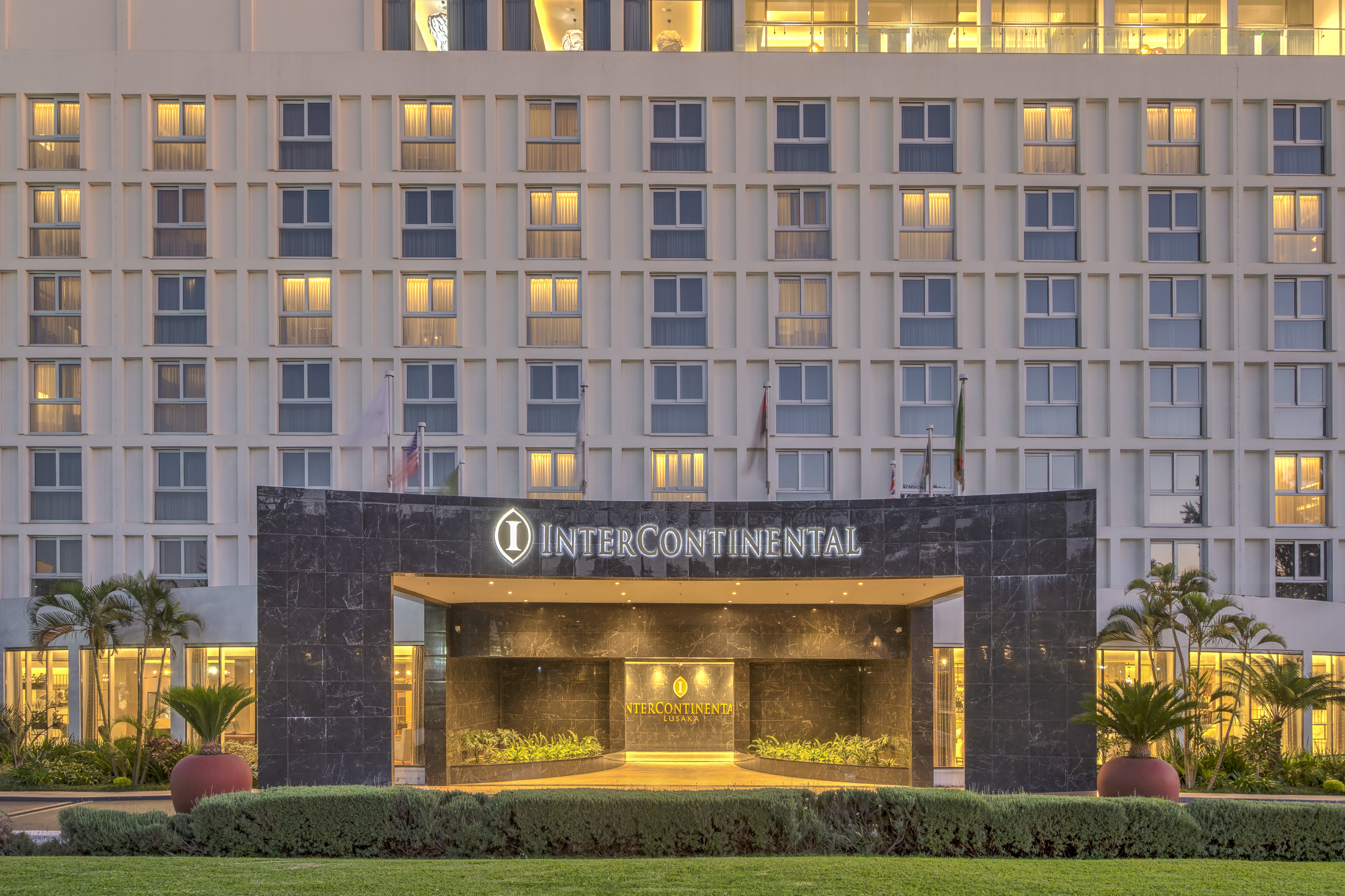 INTERCONTINENTAL LUSAKA 2/71
