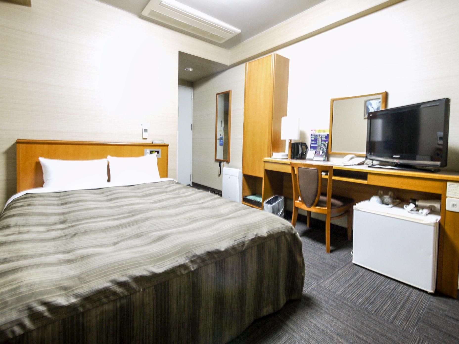 Semi Room, Single Bed, Semi Double Bed