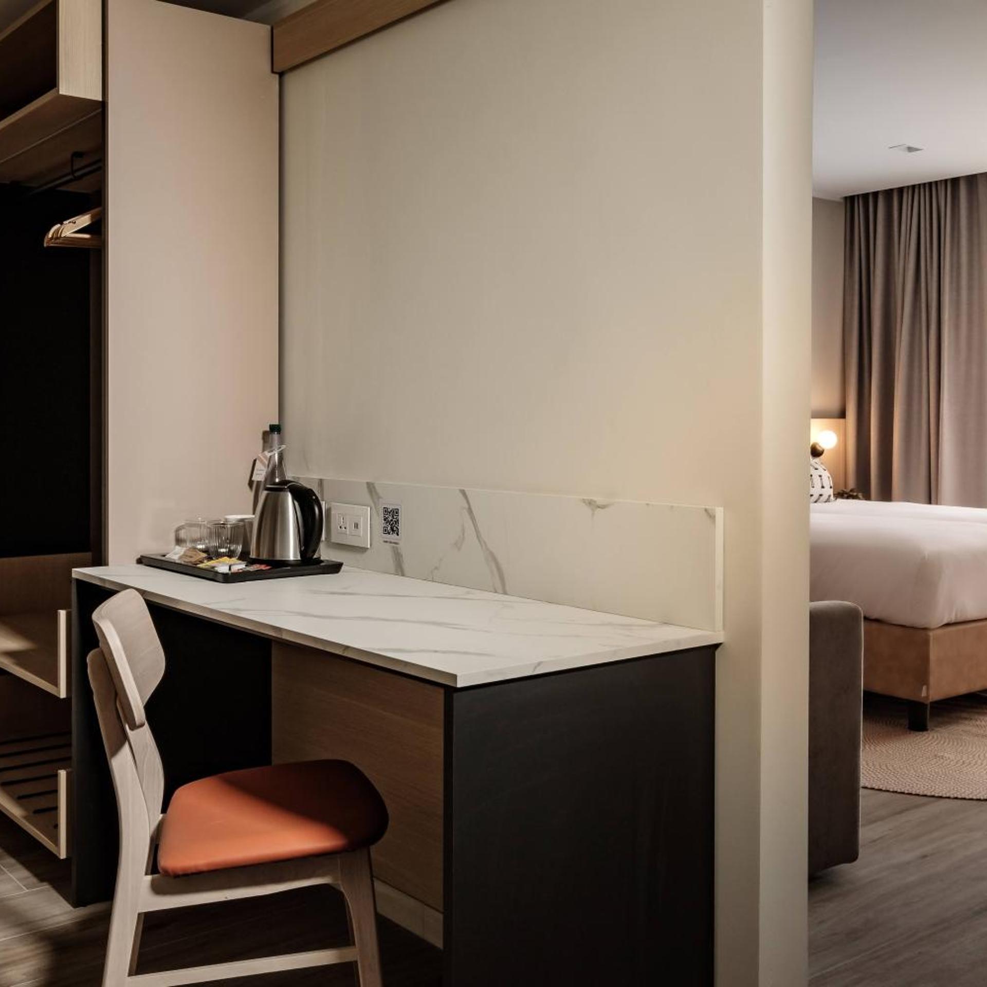 Strand Suites By Neu Collective 18/18