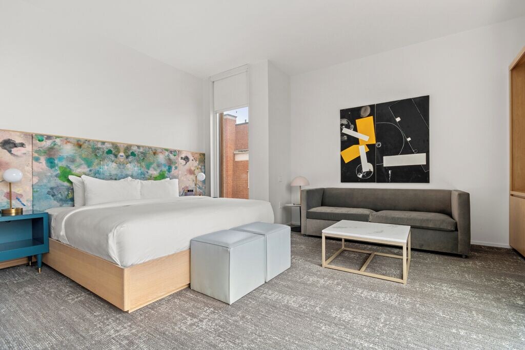 Premier, King Bed