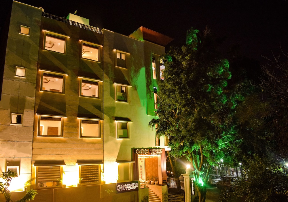 One Earth GG Regency Amritsar 2/34