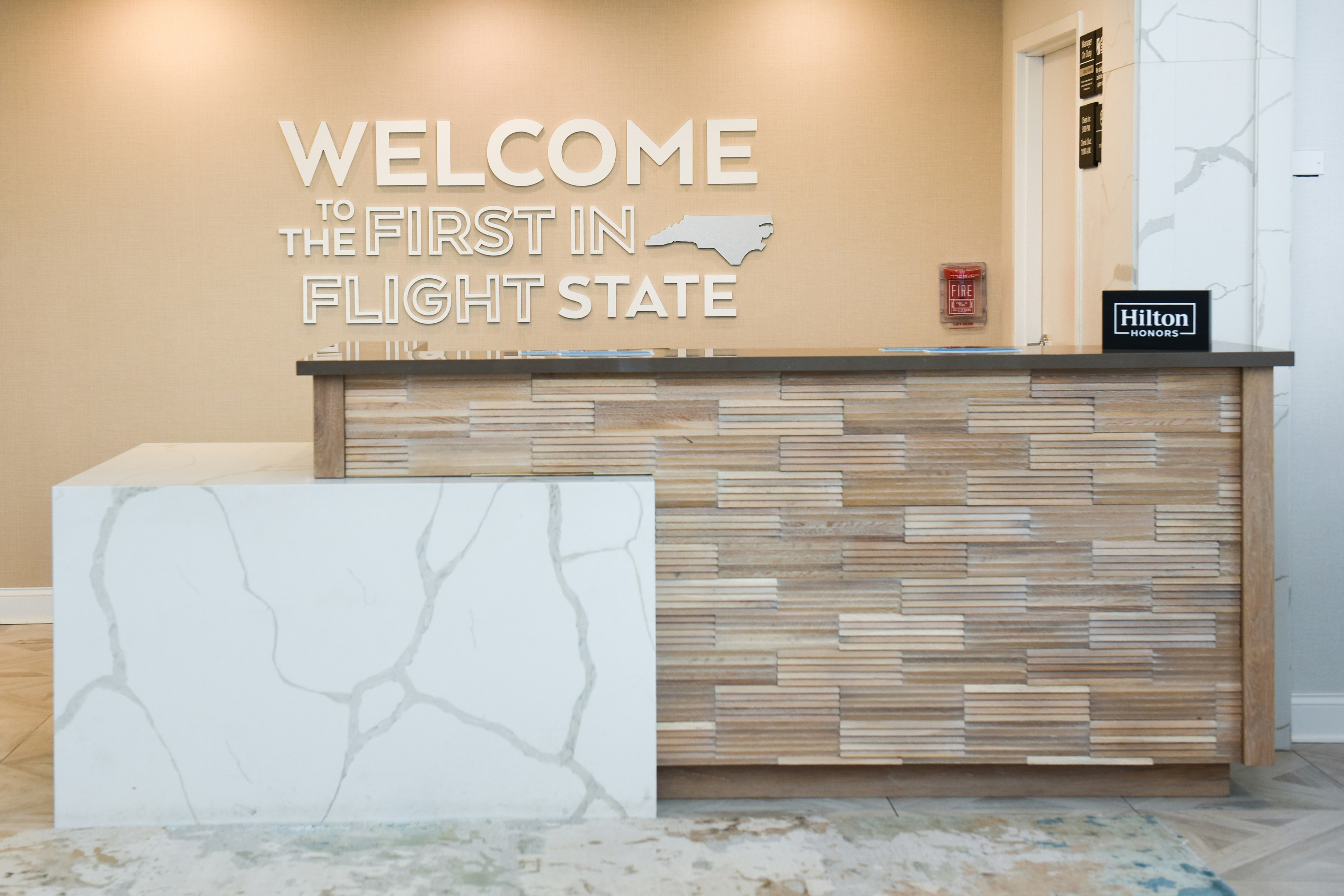 Hampton Inn & Suites-Charlotte/SouthPark at Phillips Place photo5