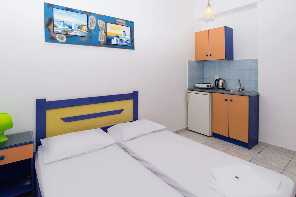Eltina Apartments 9/36