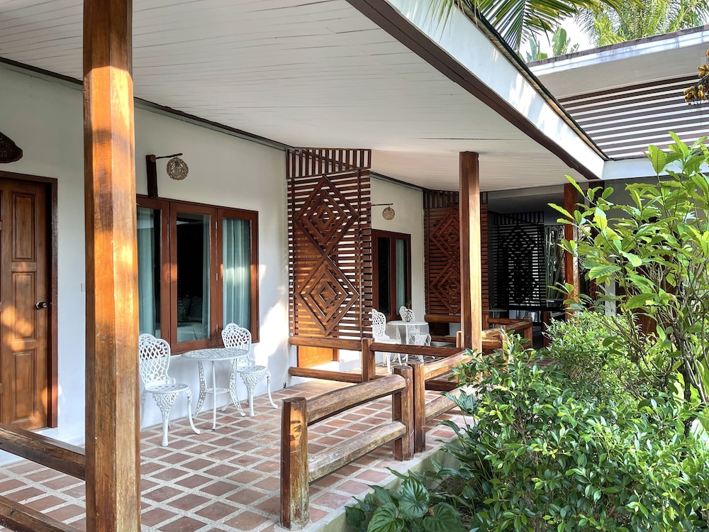 Phuvara Boutique Aonang 18/75