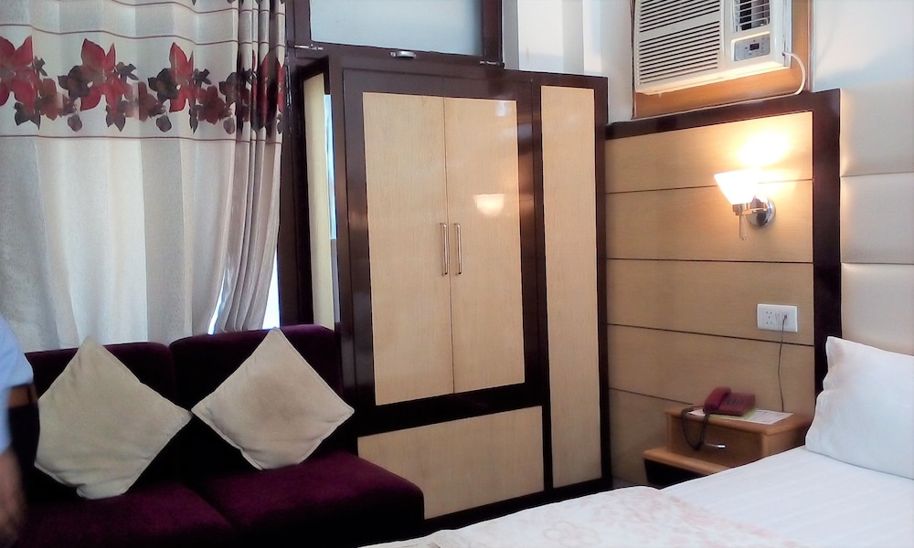 Hotel Ganesha Inn 19/50